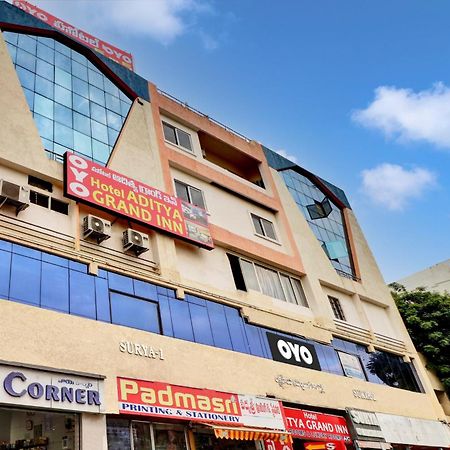 Hotel O Aditya Grand Inn Guntūr 외부 사진