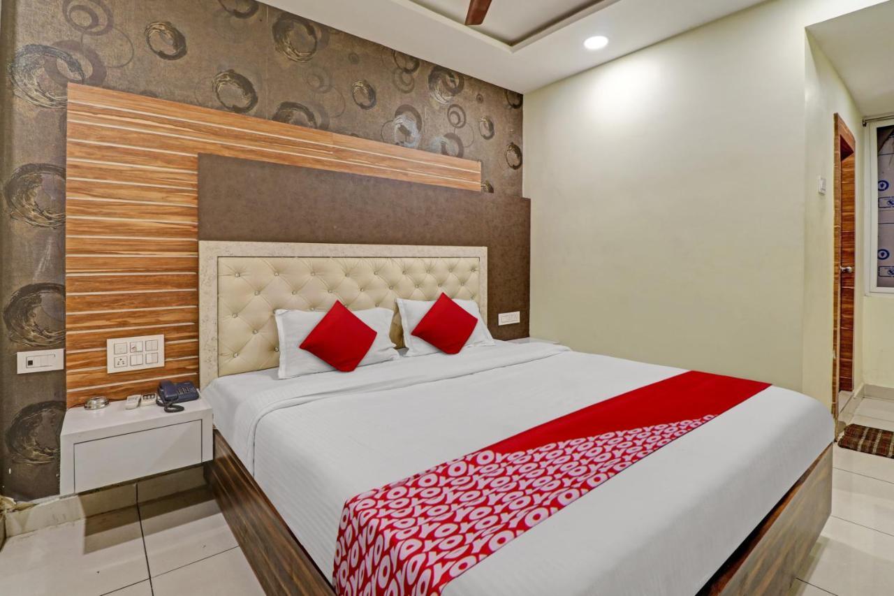 Hotel O Aditya Grand Inn Guntūr 외부 사진